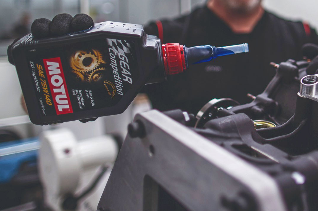 Motul Gearbox and Transmission Oils